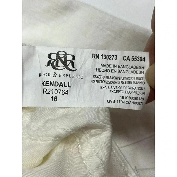 Rock & Republic Kendall Straight Leg White Distressed Cropped Jeans - Plus Sz 16 - Picture 7 of 12